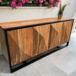 Madia Credenza Tangram