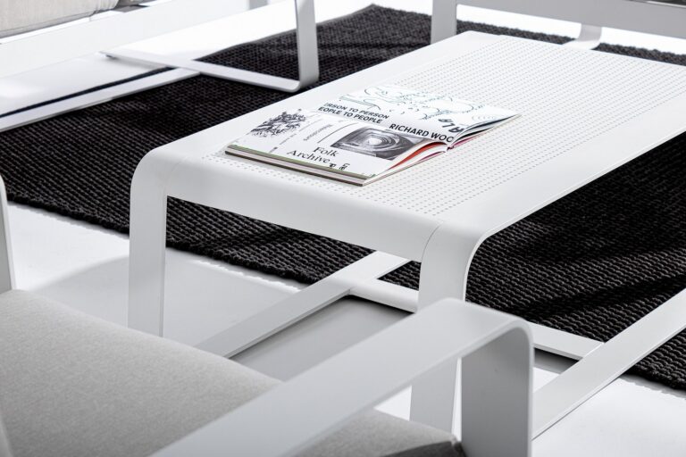TAVOLINO MERRIGAN 105X62